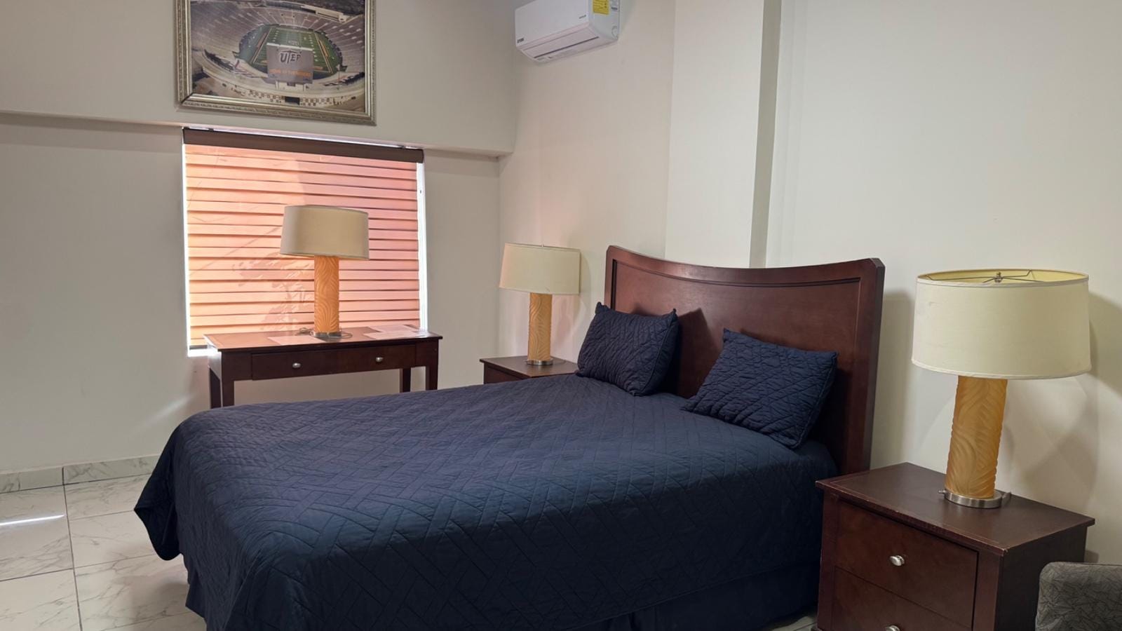 la habitación estaba prácticamente nueva