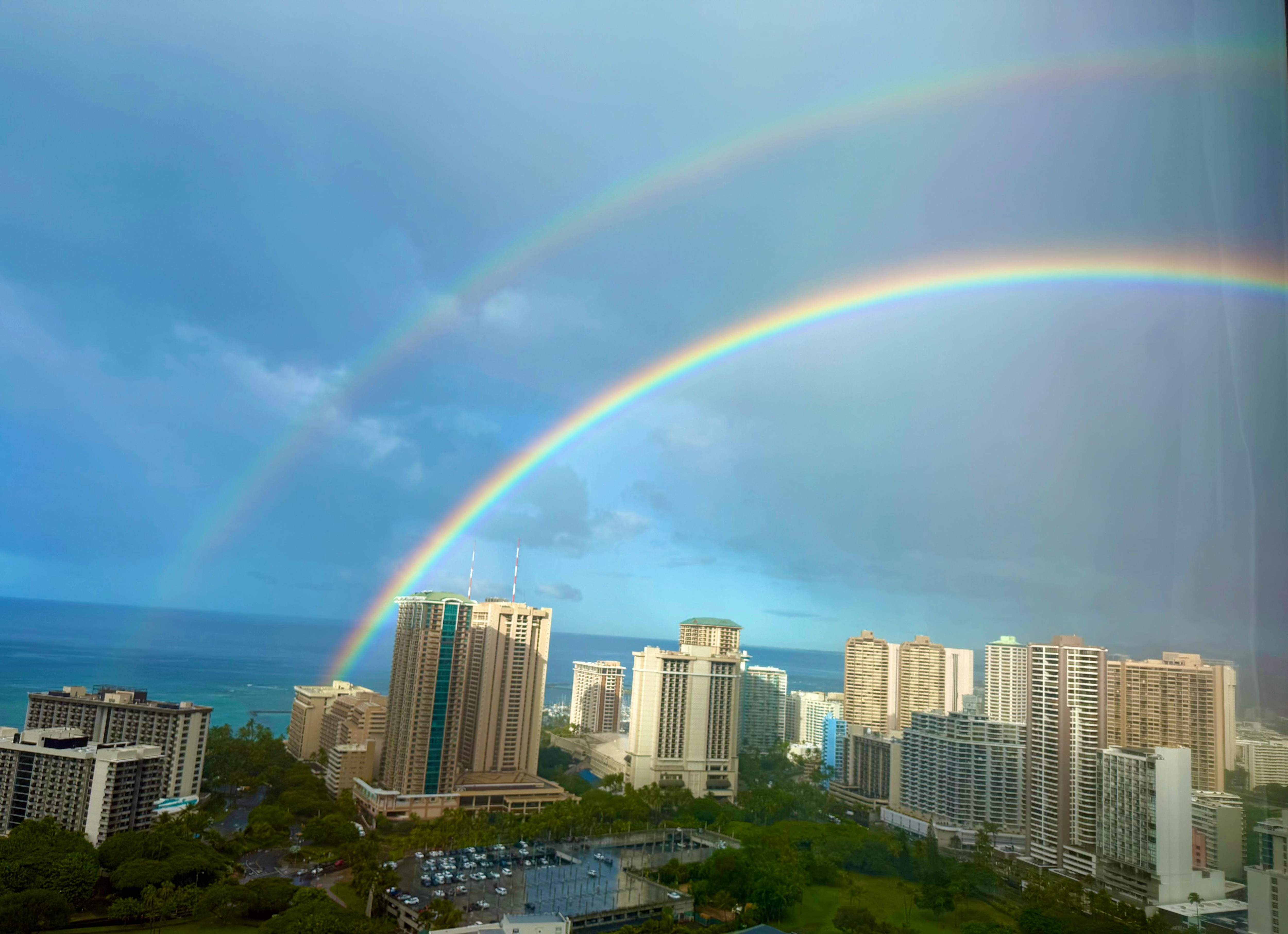 雨上がりにダブルレインボー