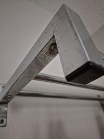 Towel bar, rusty