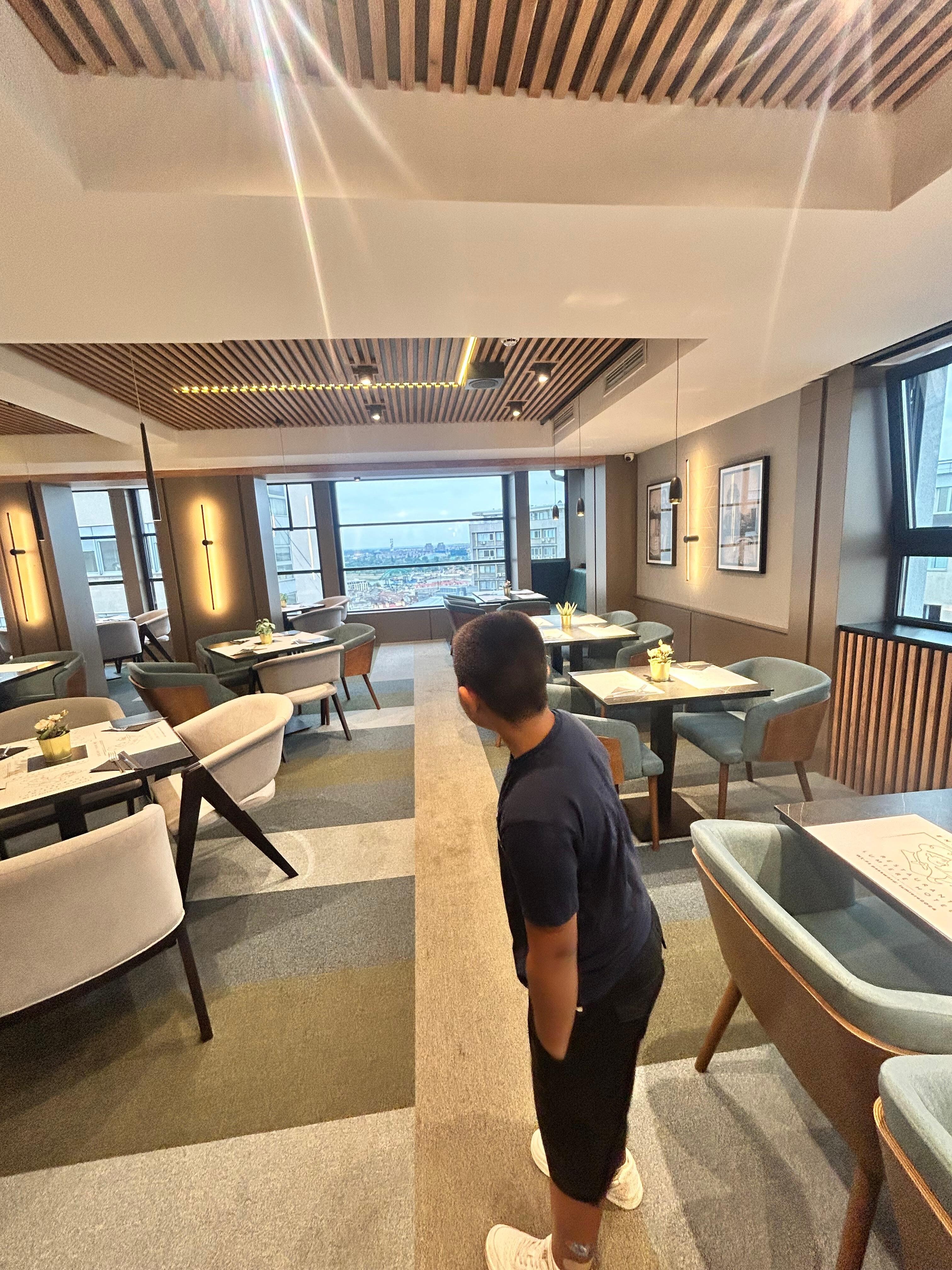 Resturang längst upp