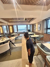 Resturang längst upp