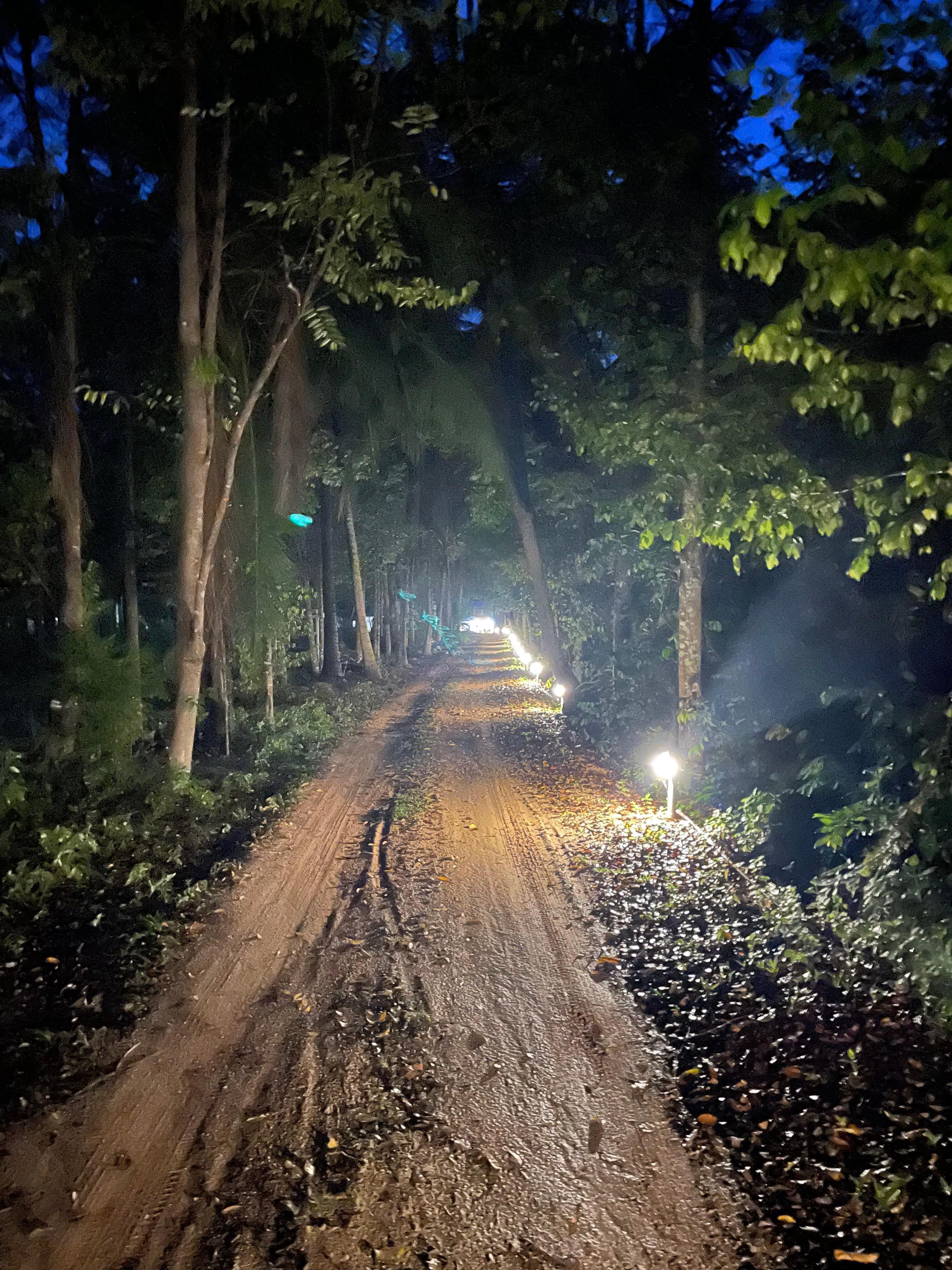 Road to Banhalawe