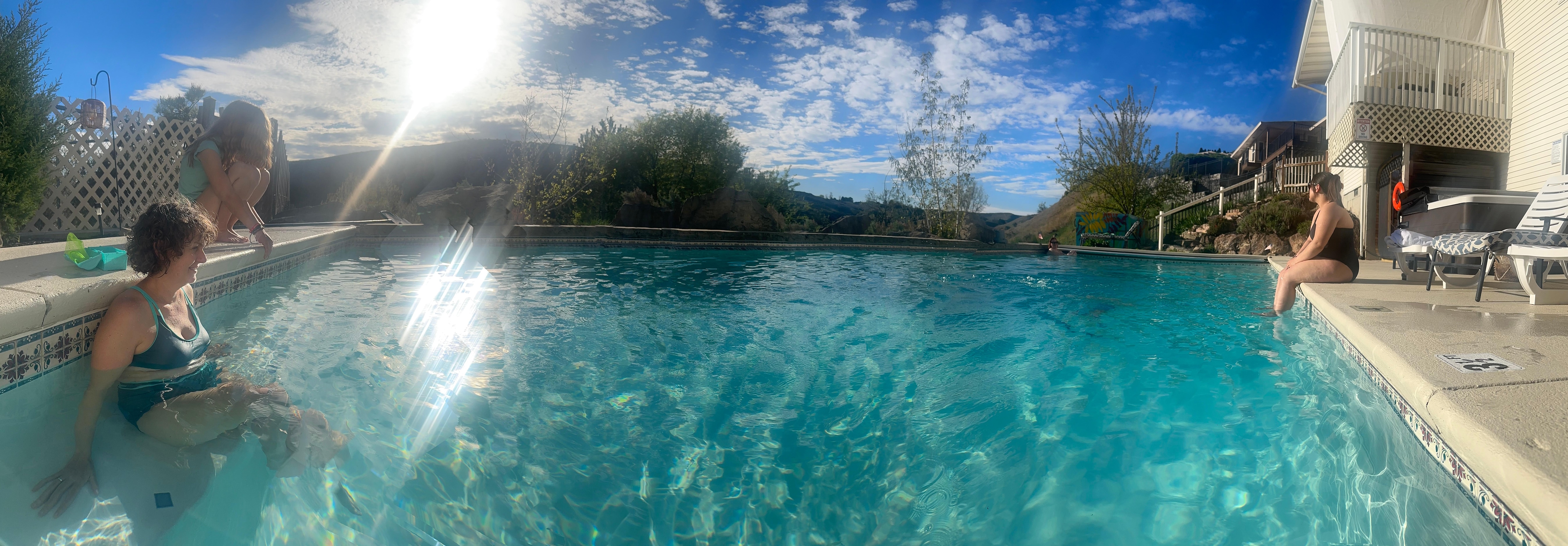 Pano view of pool 