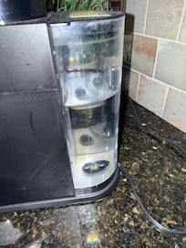 No filtration and needs to be descaled.