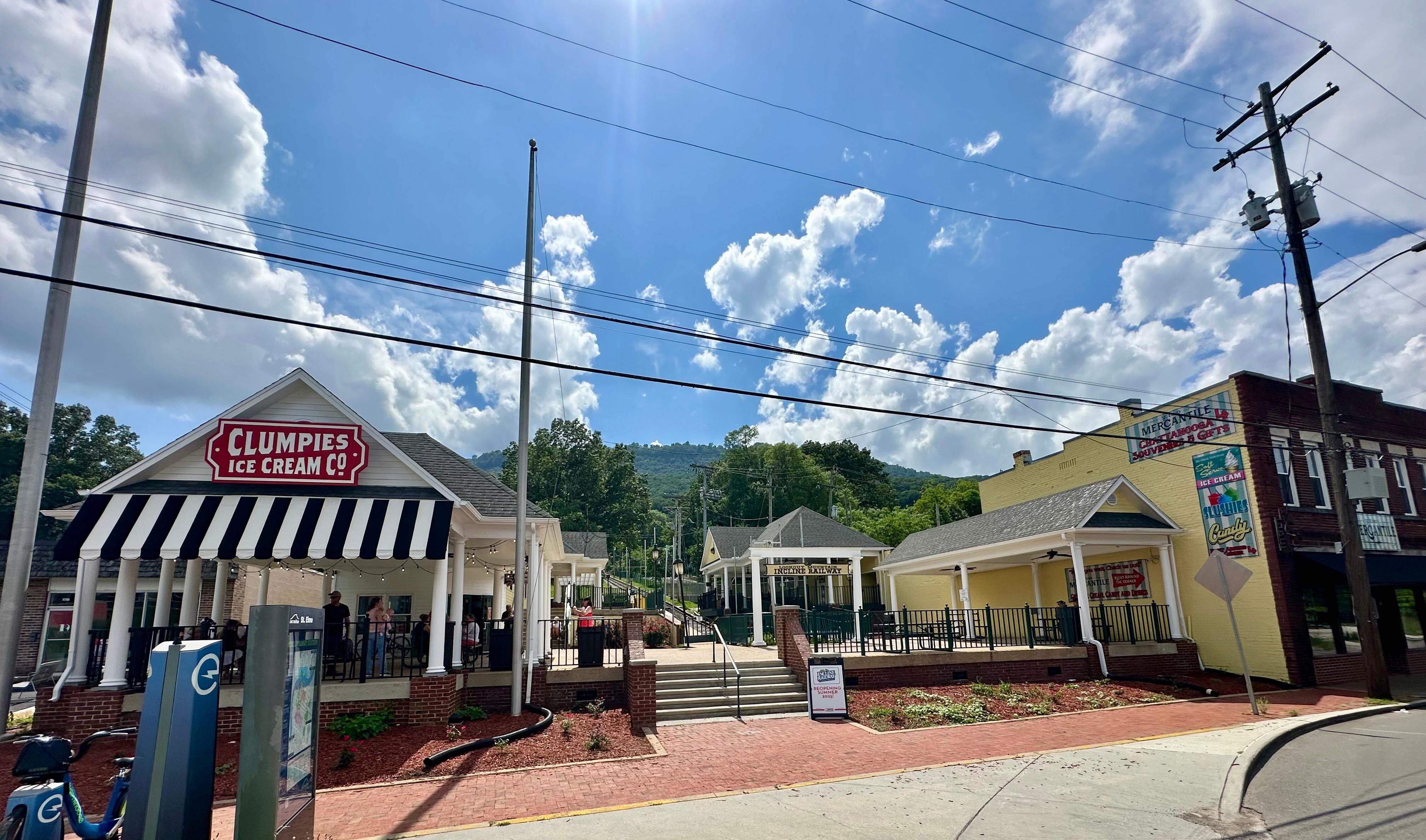 Clumpie's Ice Cream - YUM!