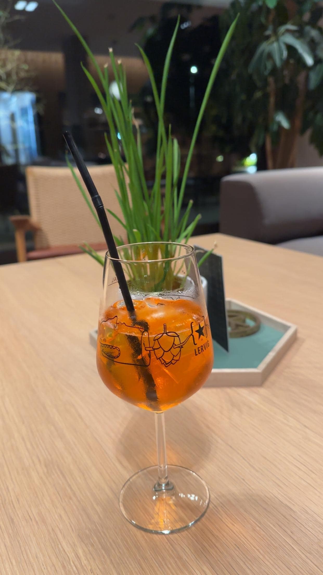 Drink i baren på hotellet. 