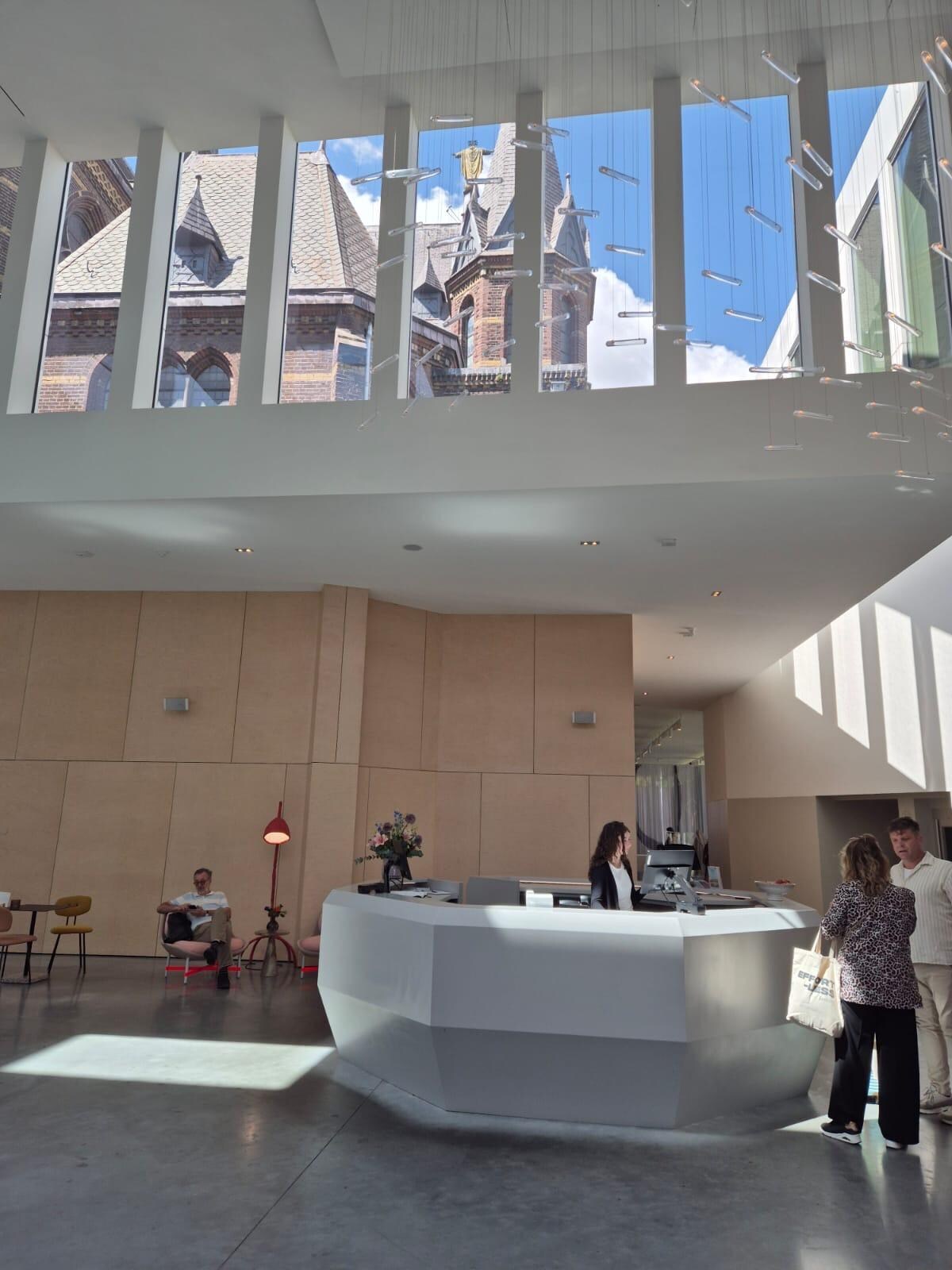 Hotel Reception 
