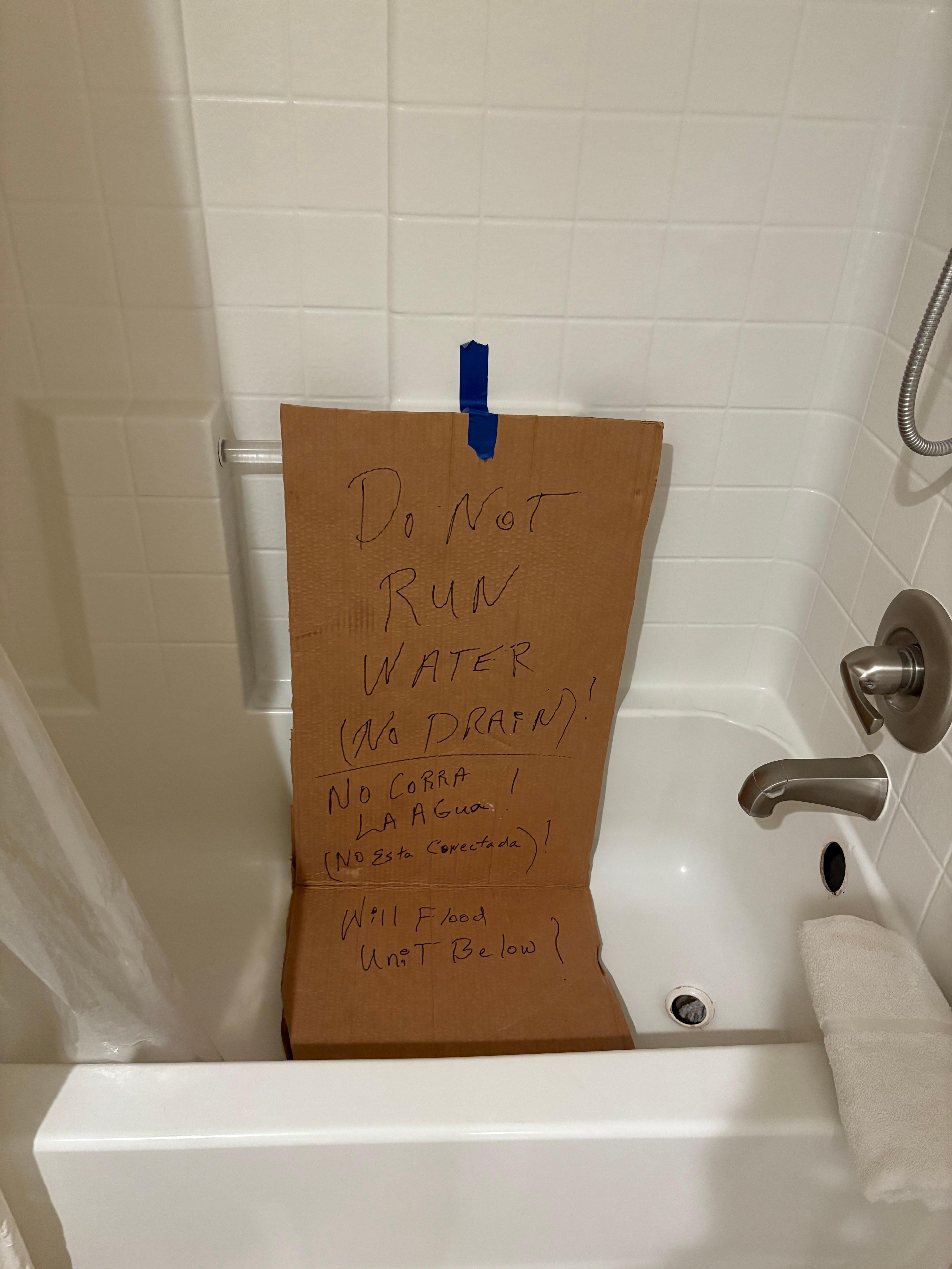 Broken tub. Smelled like sewer