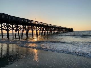 2nd street pier is a 5 minute walk away