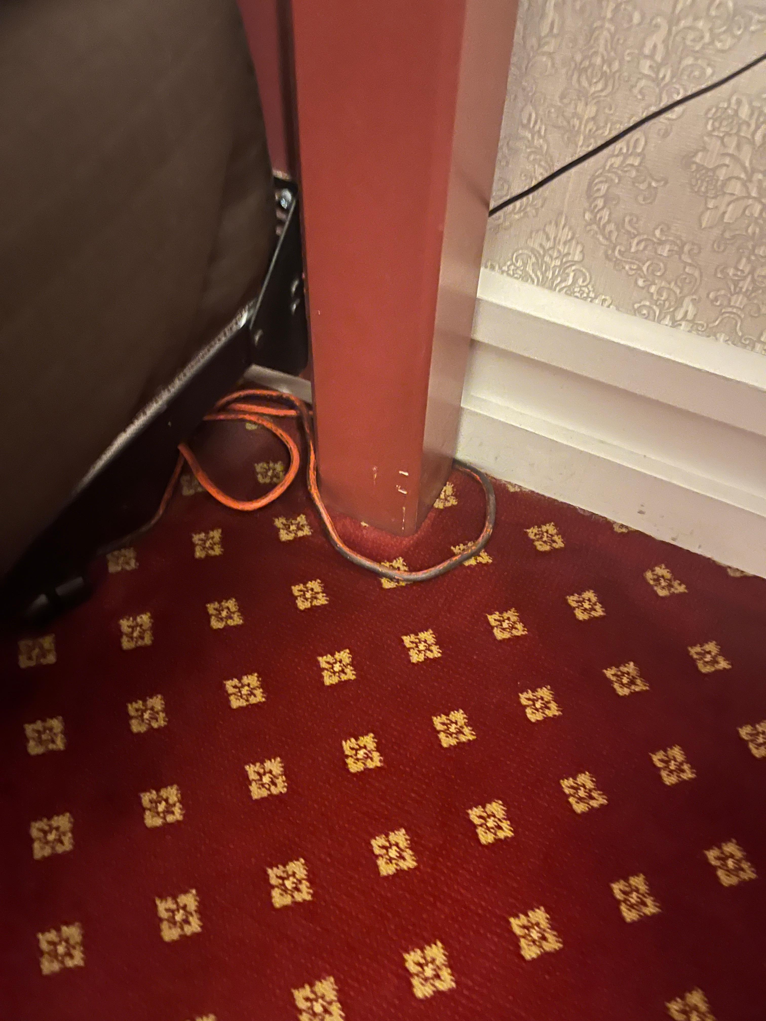 Dumpy extension chord