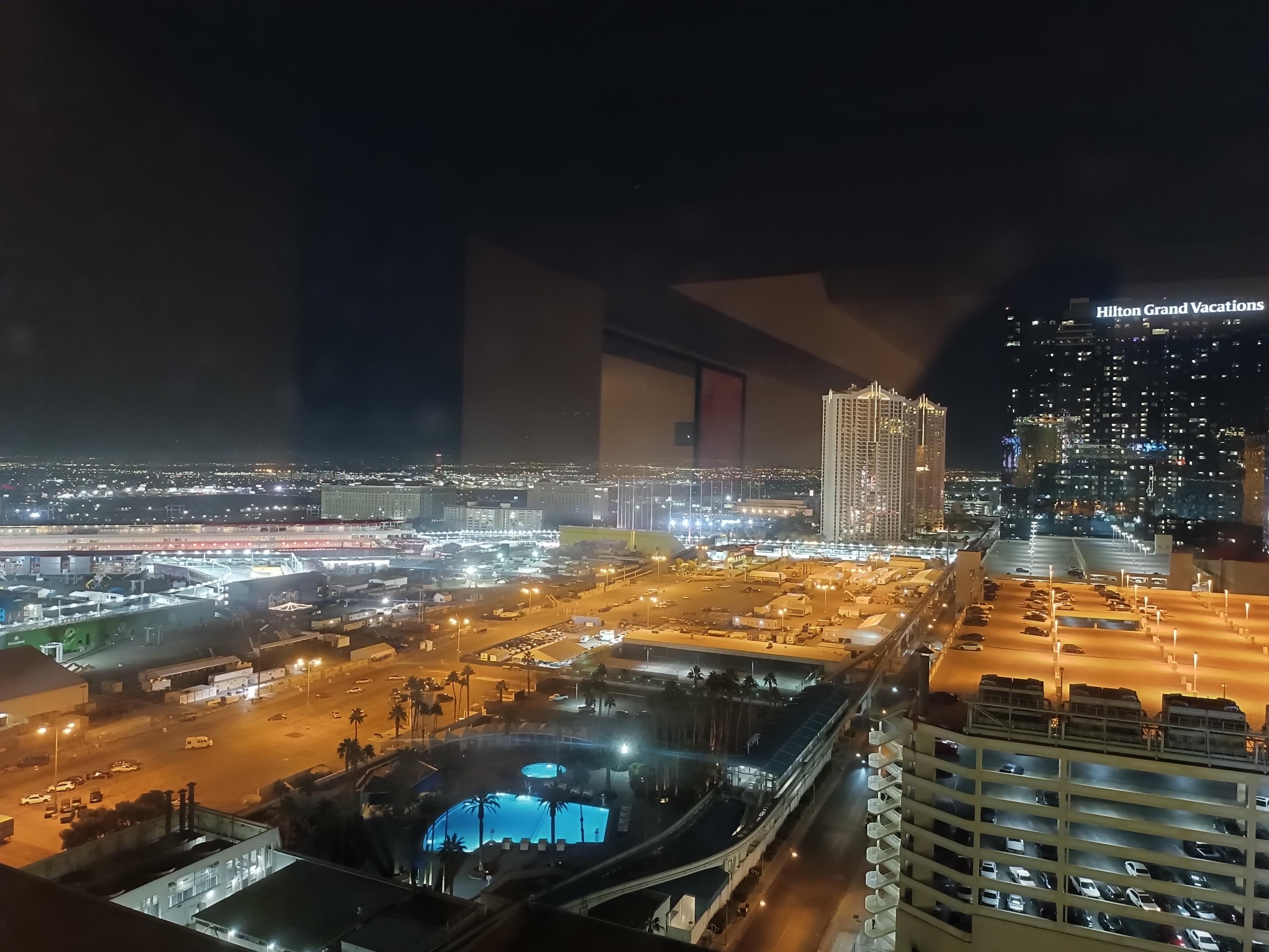 Blick aus dem 24.Stock. Zimmer 2496.