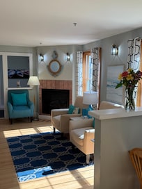 Lobby decor was very beachy, loved it!