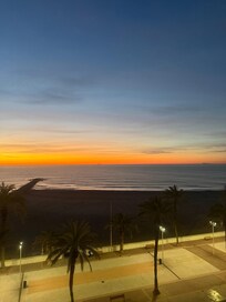 Amazing sunrise room 520