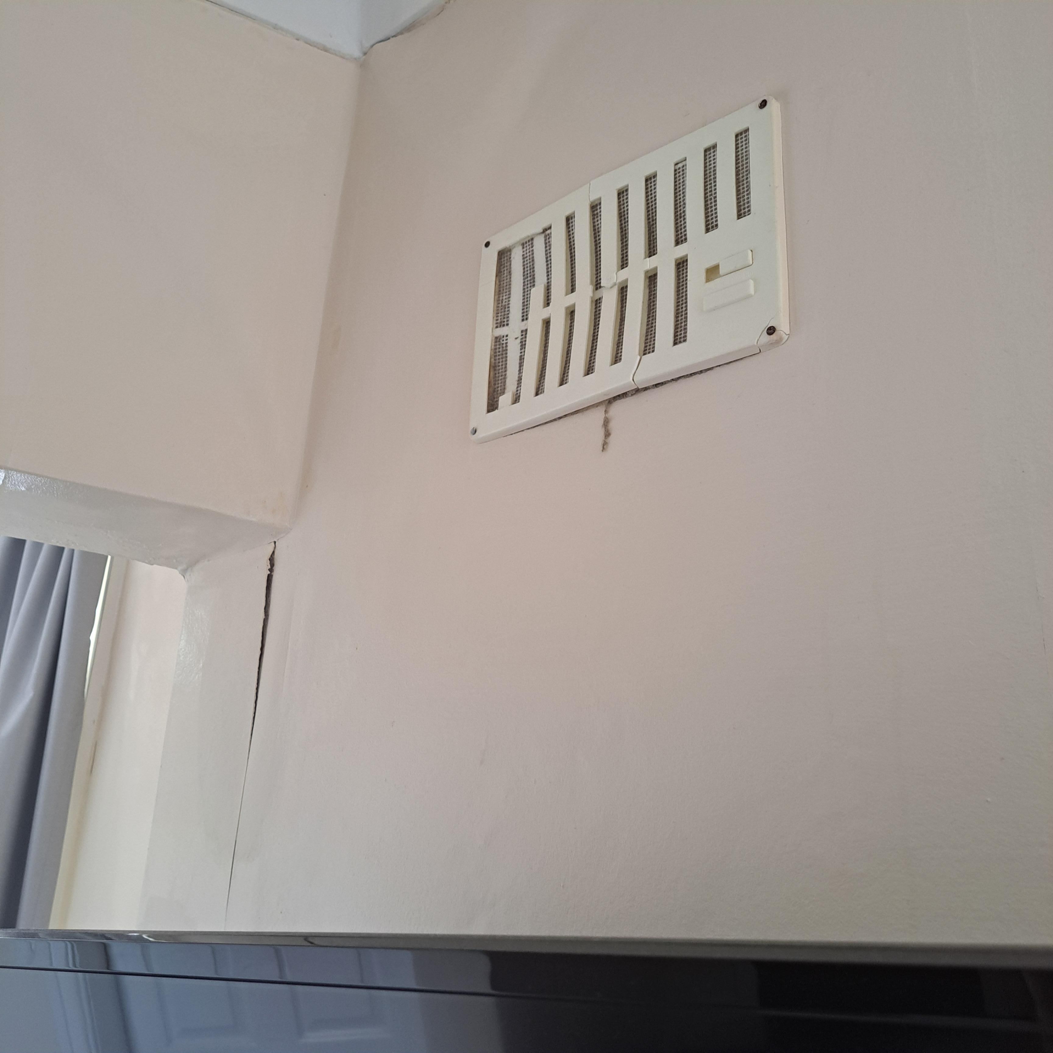 Dust in room vents