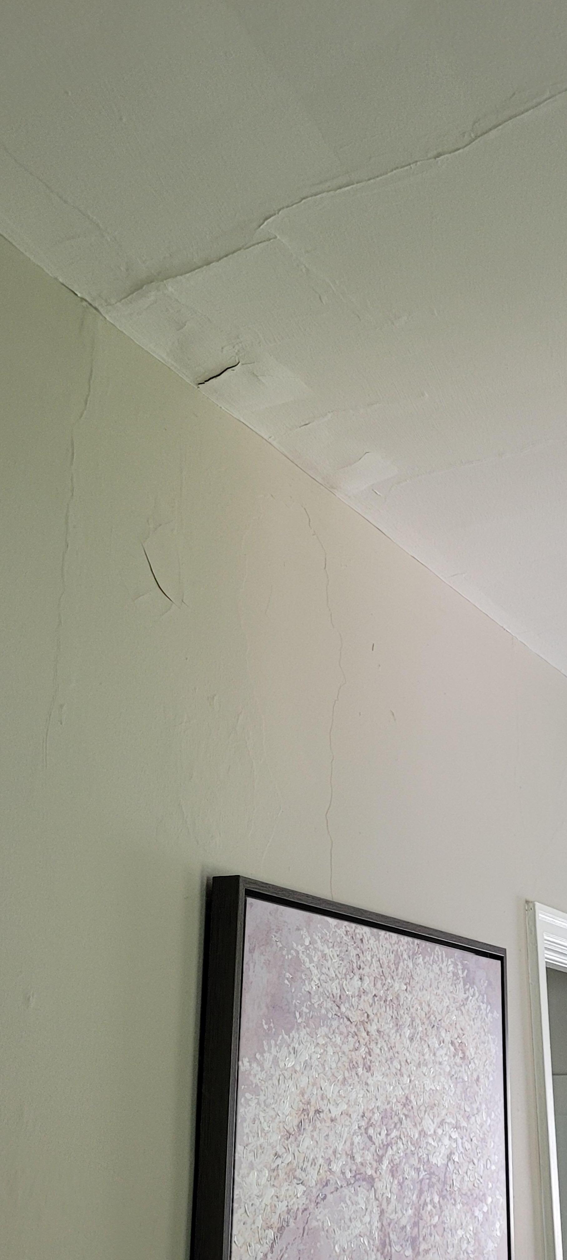 Livingroom ceiling