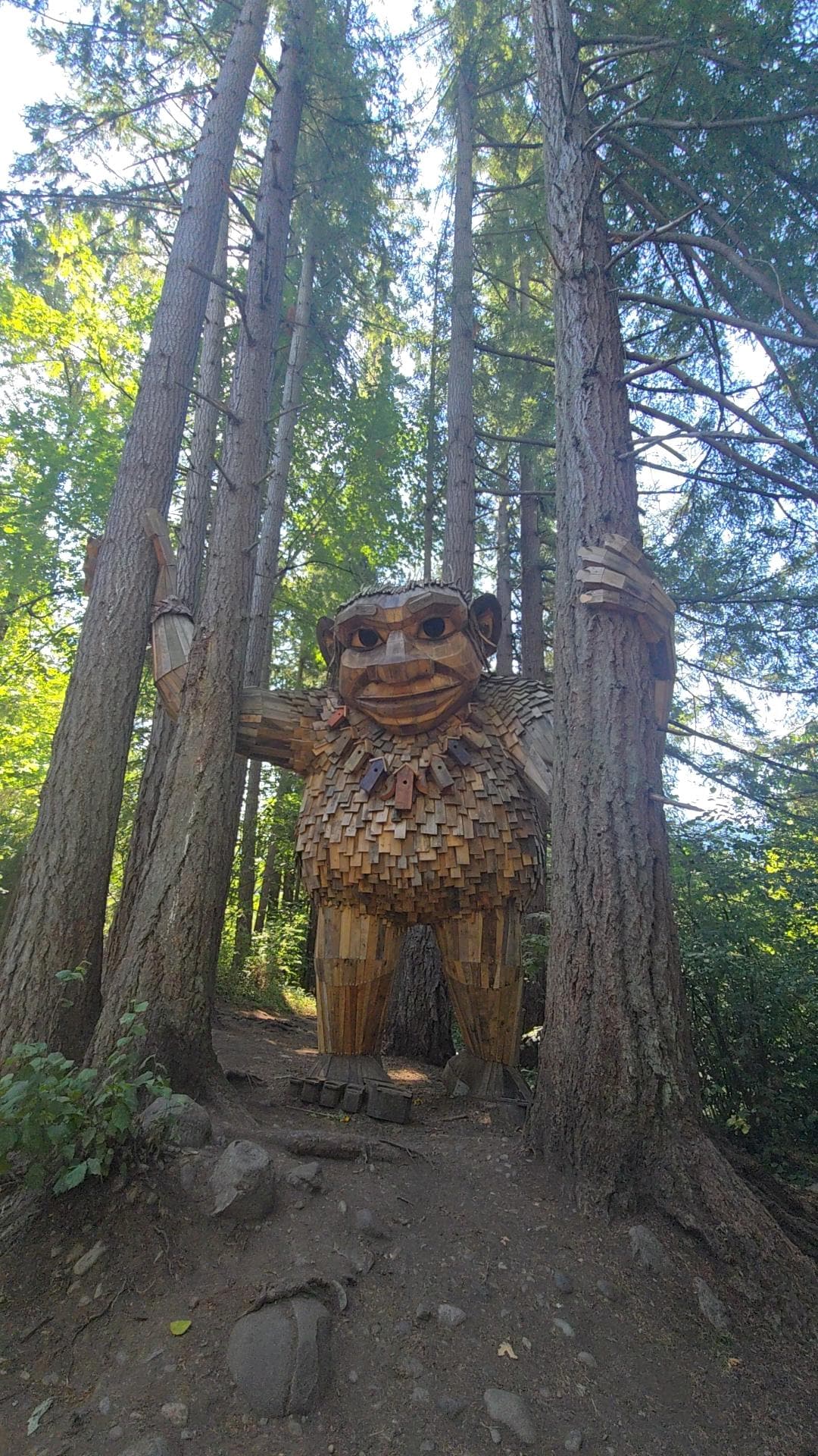 Getaway for a night, dinning hiking and peaceful time. Went to Wildfin. Walk near by, and hiking near North Bend.