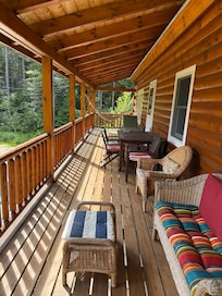Non screened front deck with a hammock