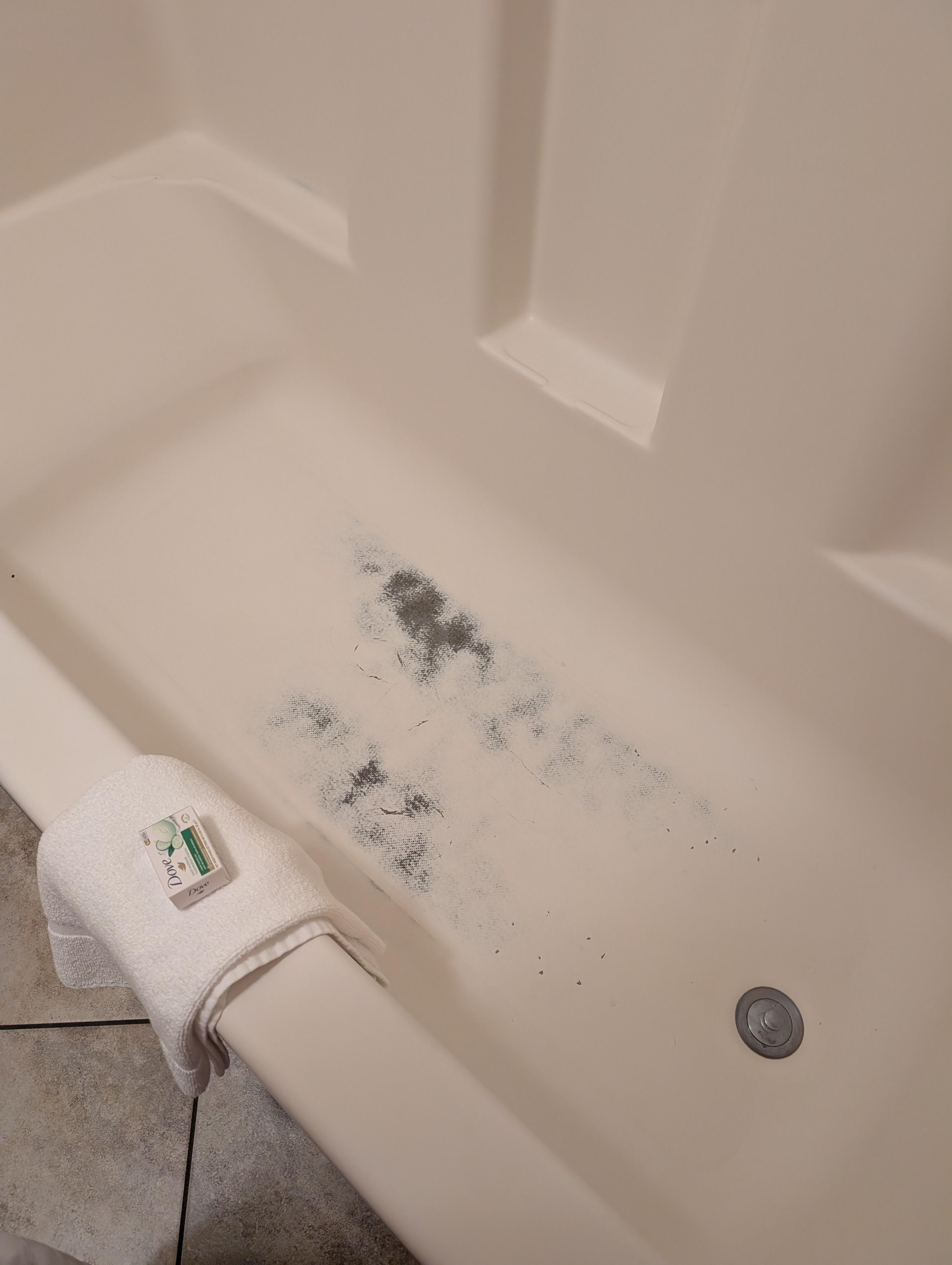 Bathroom tub worn out