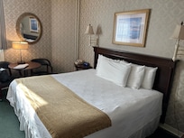 King bed room