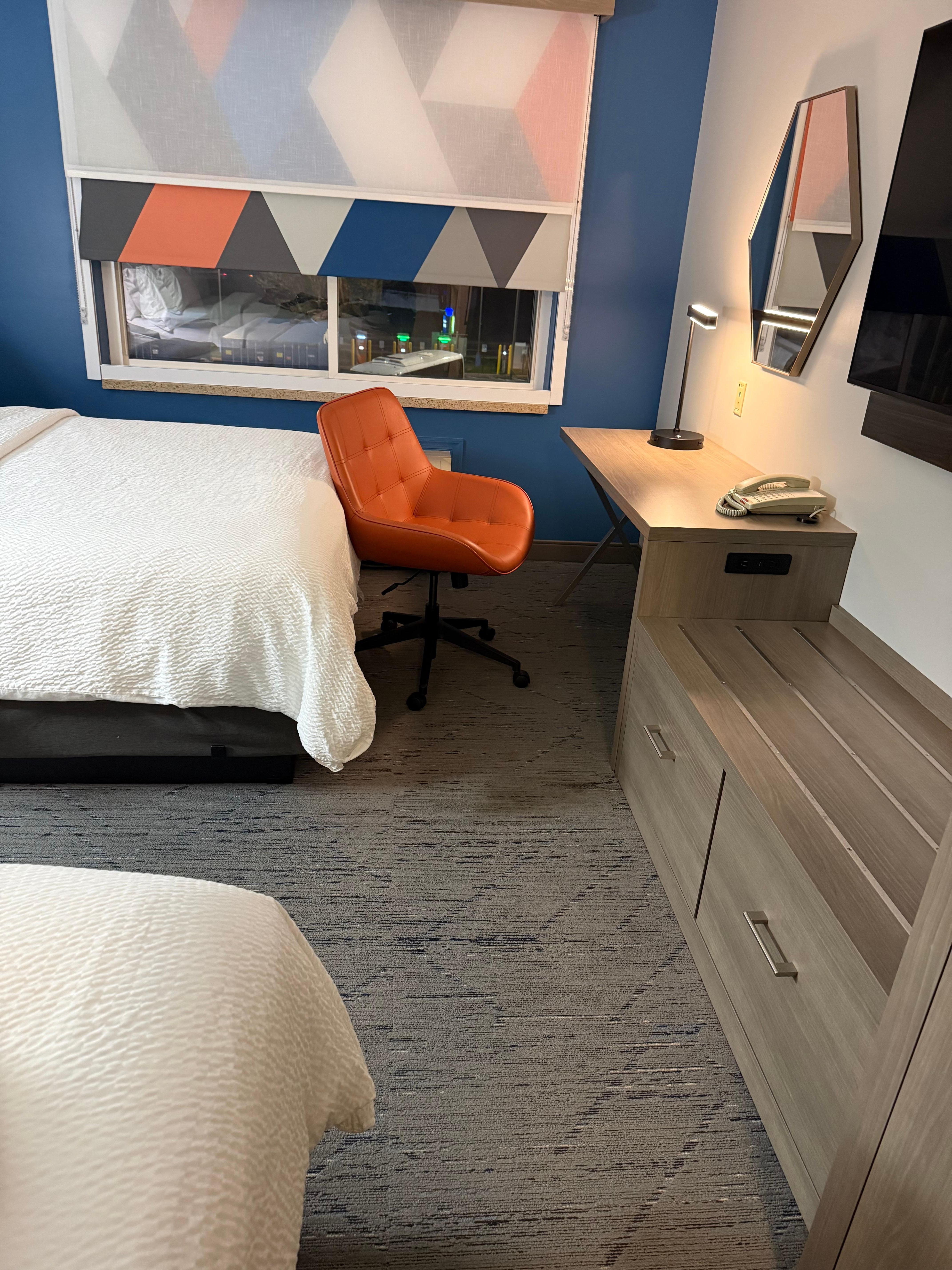 Queen standard room. 
