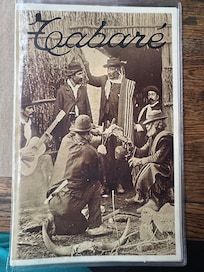 Nearby/walking distance restaurant  - delish