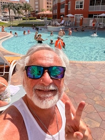 Perfectly clean and warm fun piols