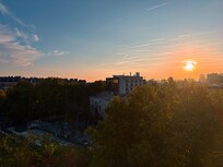 Beautiful sunset with a view. You’ll wake in the morning to the sound of ring-tailed parakeets