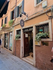 Eingang Hotel