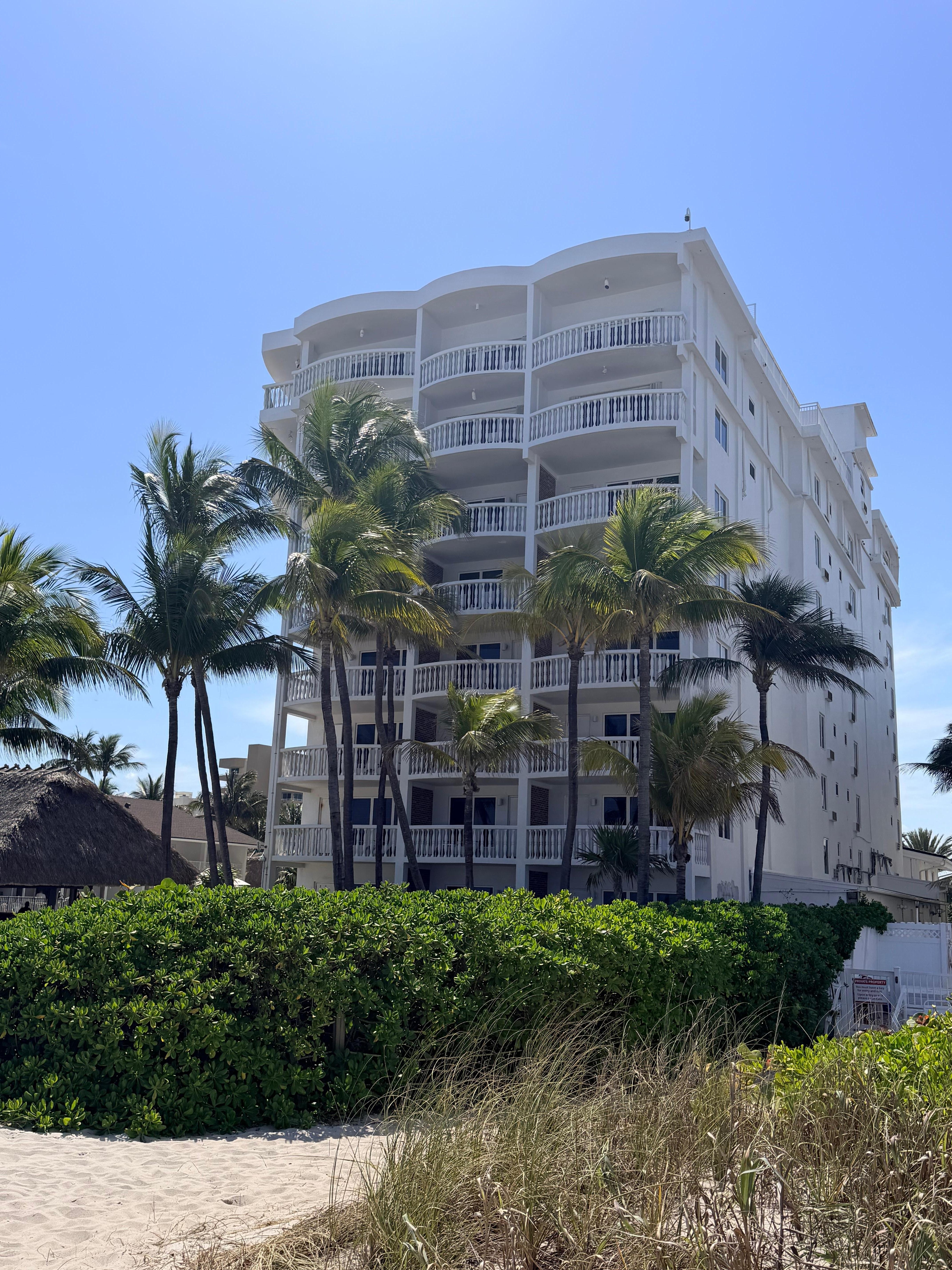 Beautiful picture of the back of the hotel, oceanfront rooms!