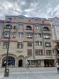 Closer look at the front of the hotel