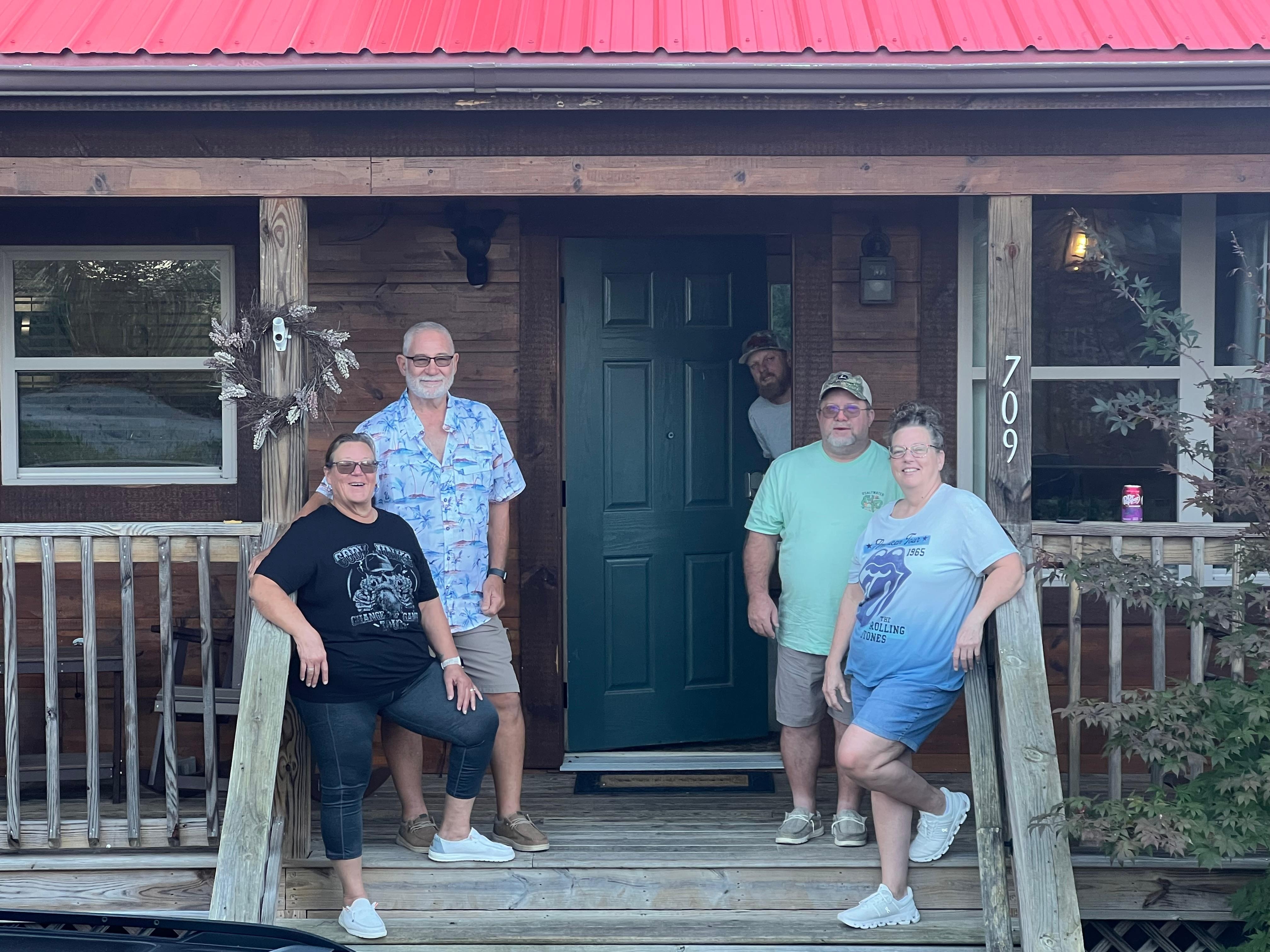 Leaving and taking our last picture, our family lives in Texas and this was their first time in Gatlinburg 