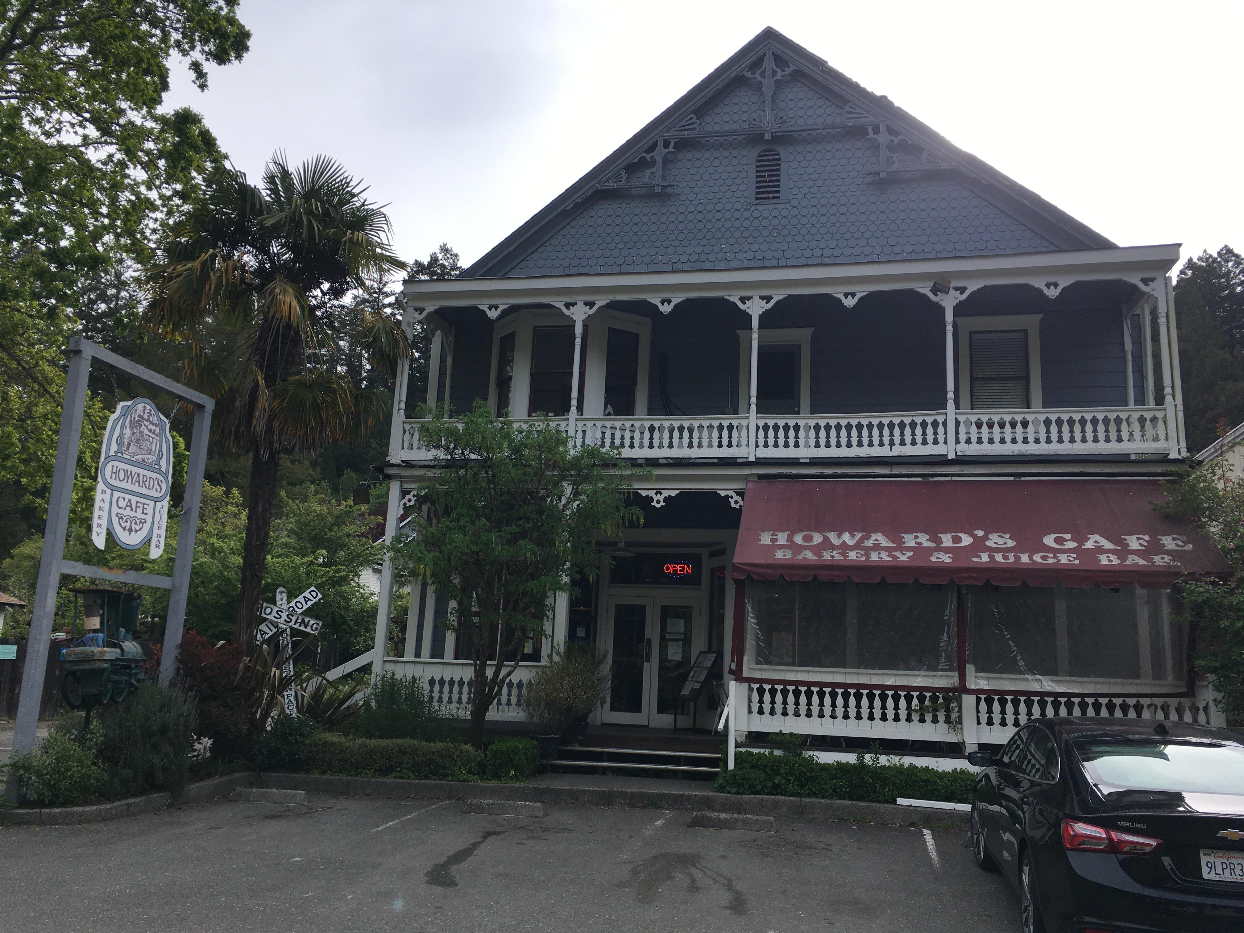 Breakfast across the street; super portions and very good, pleasant service;) good morning!