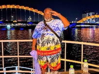 Cruise to Dragon Bridge