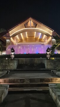 Entrance fountain