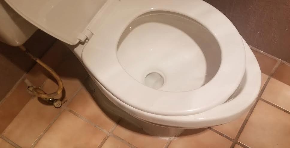 seat cover too small and wrong shape