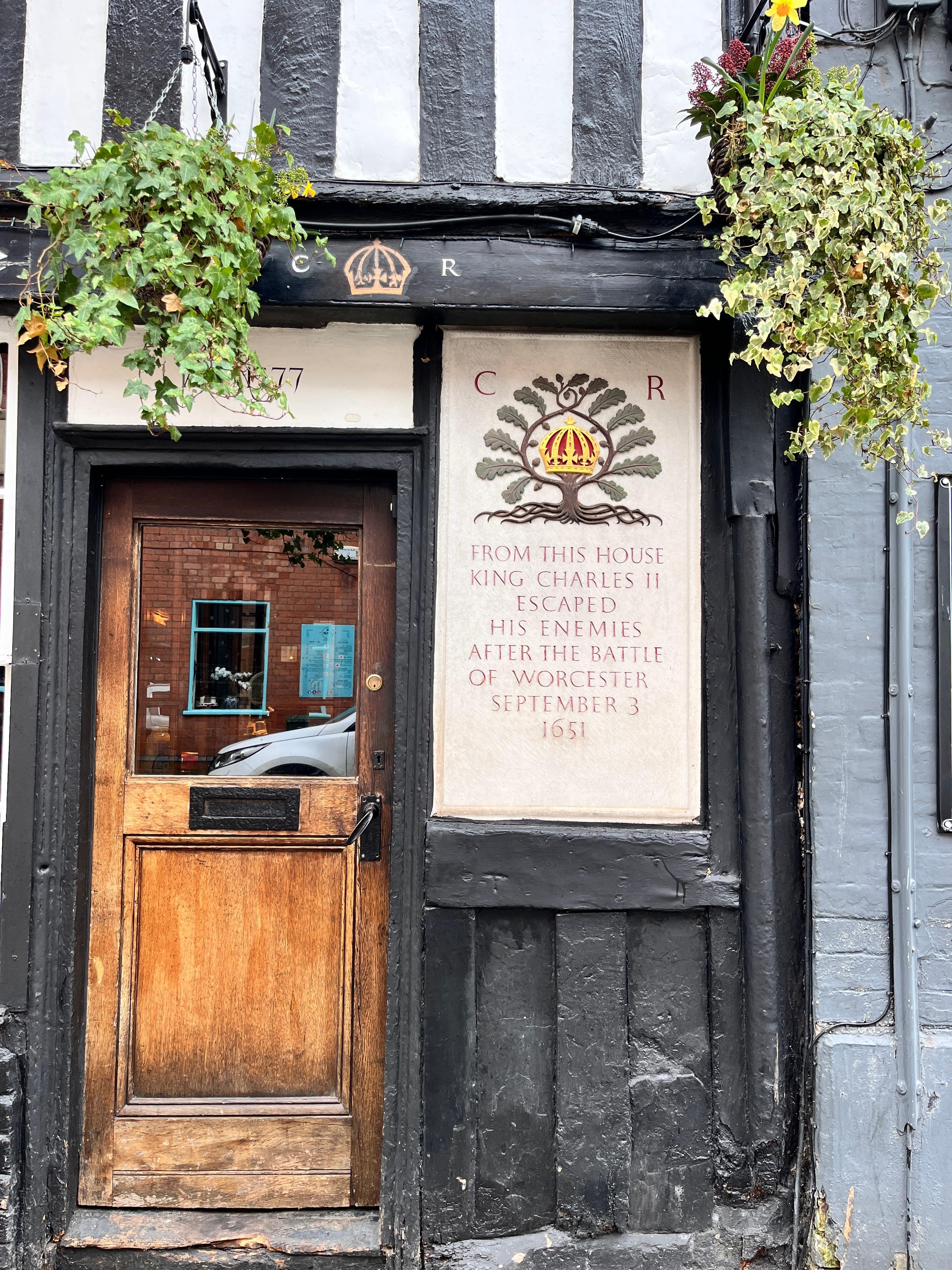 New street; une rue pleine d’histoire!