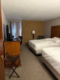 Rooms do not look nearly as nice as the pictures, very dark gloomy and outdated