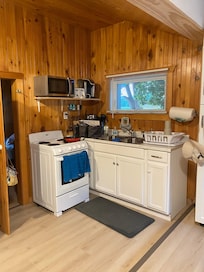 Kitchen had all I needed!!