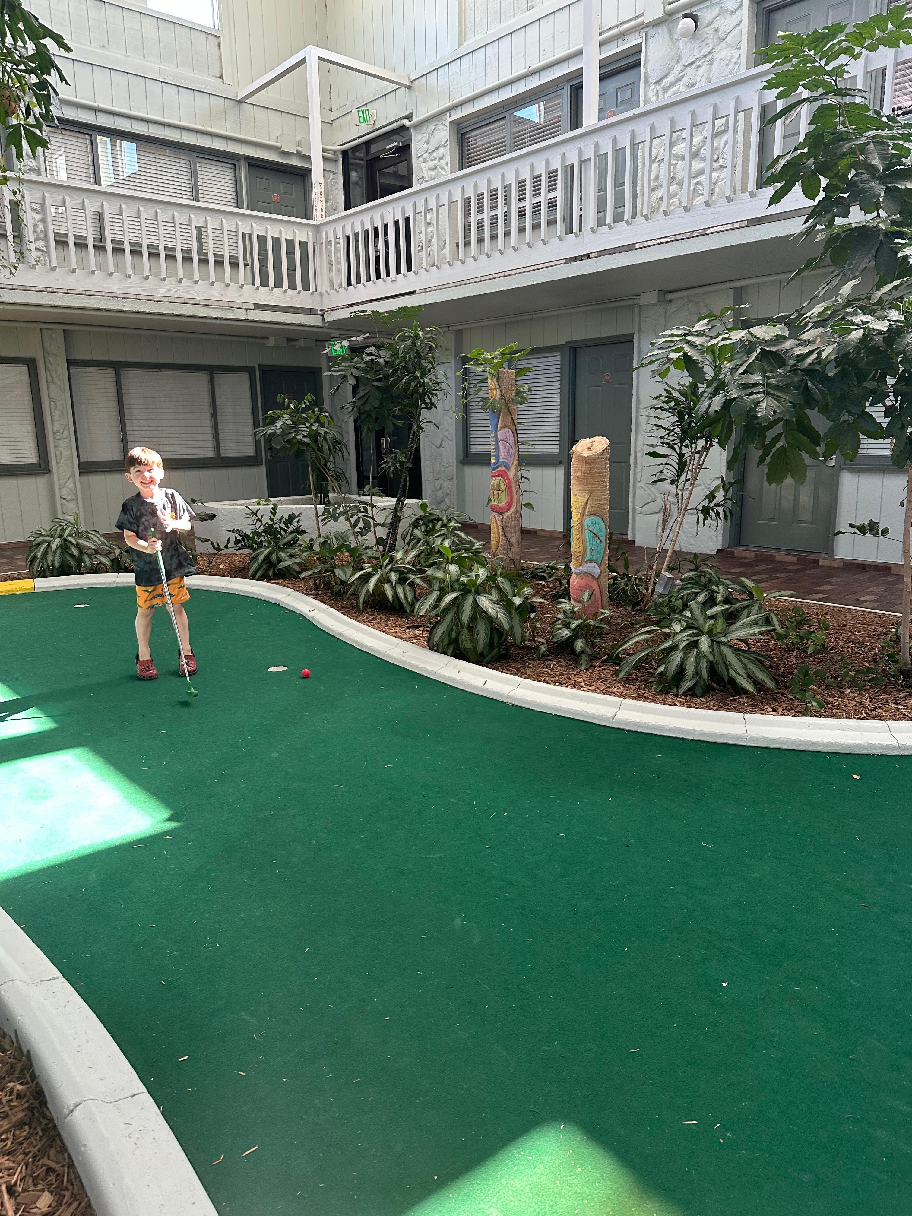 Mini golf