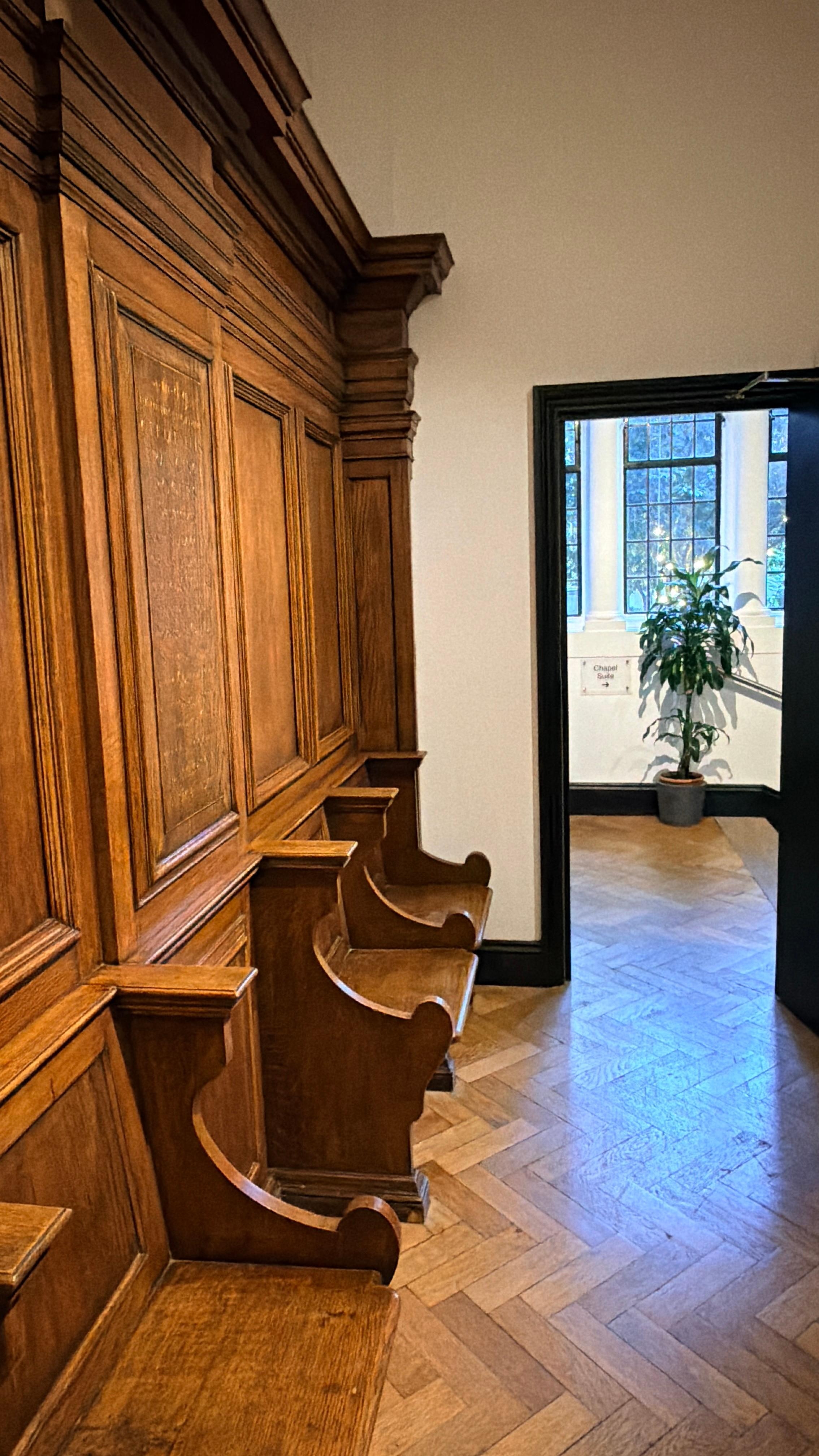 Weird hallway between my room and the lobby.