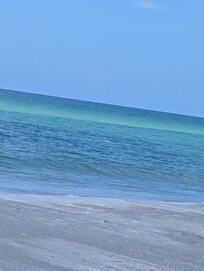 If you like sea shells this is the beach to go to!!