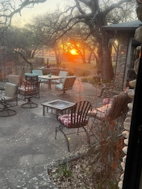 looking at the surise from the livingroom