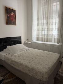 Letto della mia camera singola