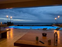 Perfect lanai for conversation and to unwind after exploring the island