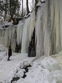 A trip to Eben Ice Caves