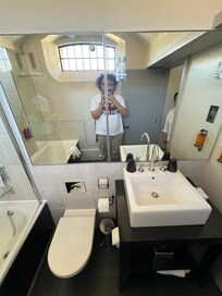 Spacious well equipped bathroom