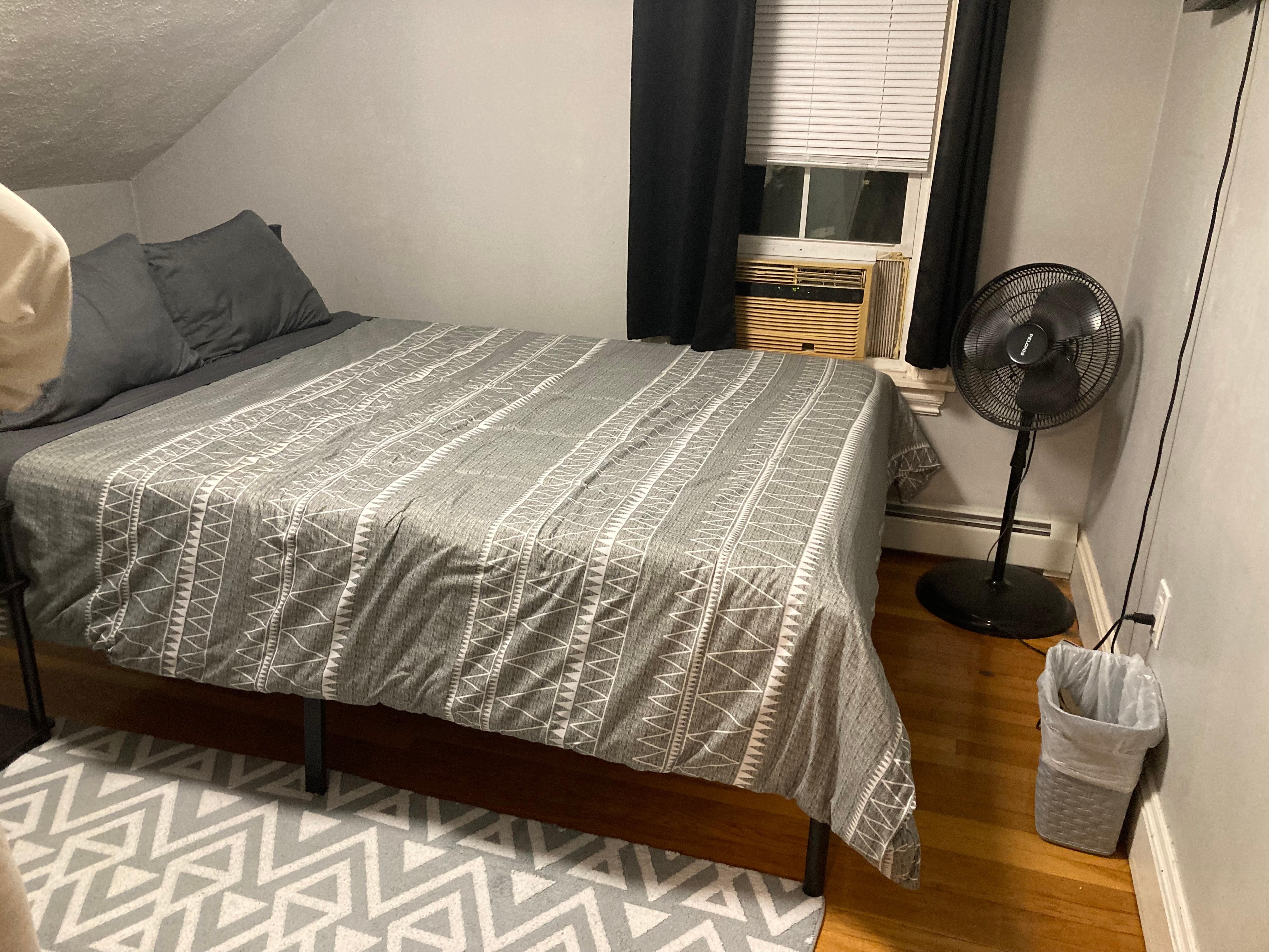 The “ double” room complete with moldy air