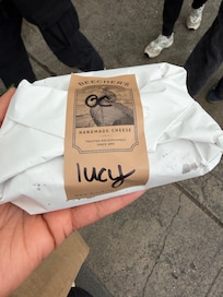 In walking distance to Pike Public Market