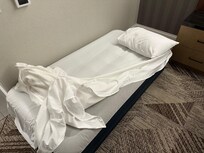 Instead of 2 queen bed we got 1 single bed and air mattress