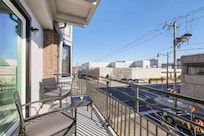 Fake Balcony View from Listing